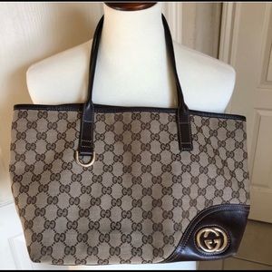 Authentic Canvas Britt Hobo